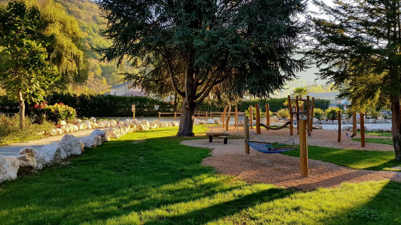 אקס-לה-טרמה Camping Paradis La Marmotte מראה חיצוני תמונה